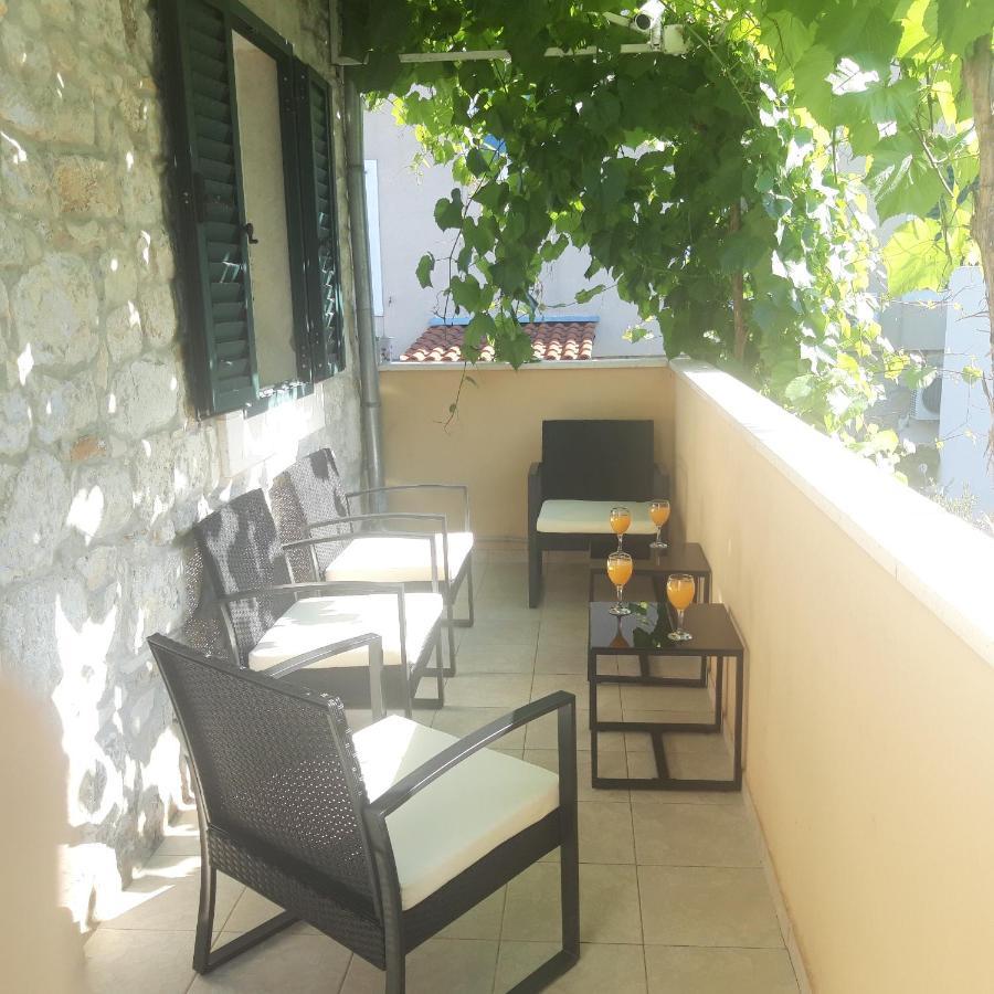 Luxury Mansarda Duplex - City Centre - Stone House Appartement Split Buitenkant foto