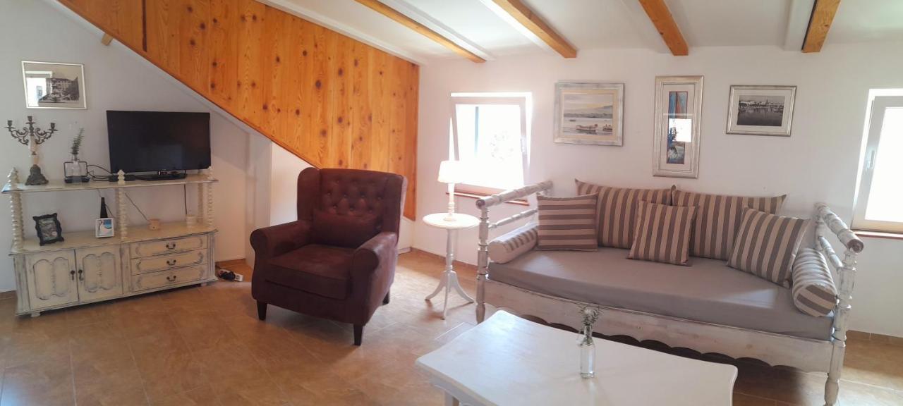 Luxury Mansarda Duplex - City Centre - Stone House Appartement Split Buitenkant foto