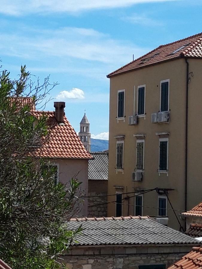 Luxury Mansarda Duplex - City Centre - Stone House Appartement Split Buitenkant foto